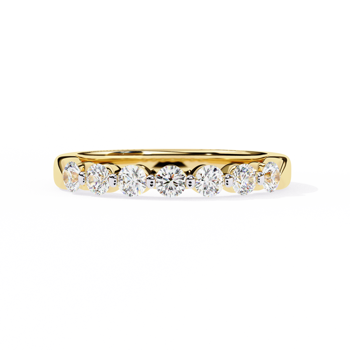 Lucky Gleam Band Ring
