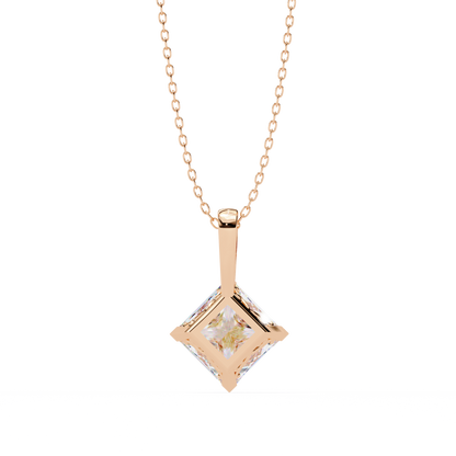Solacis Solitaire Pendant